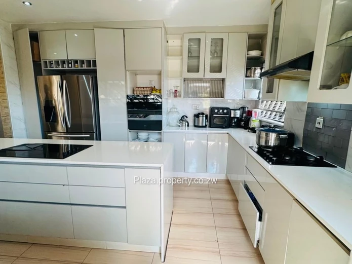 Modern 4-Bedroom Family Home For Sale In Madokero (Sole Mandate)