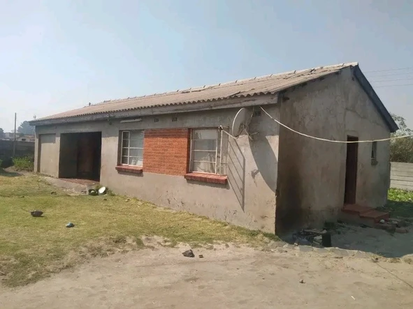 Commercial & Industrial Land
