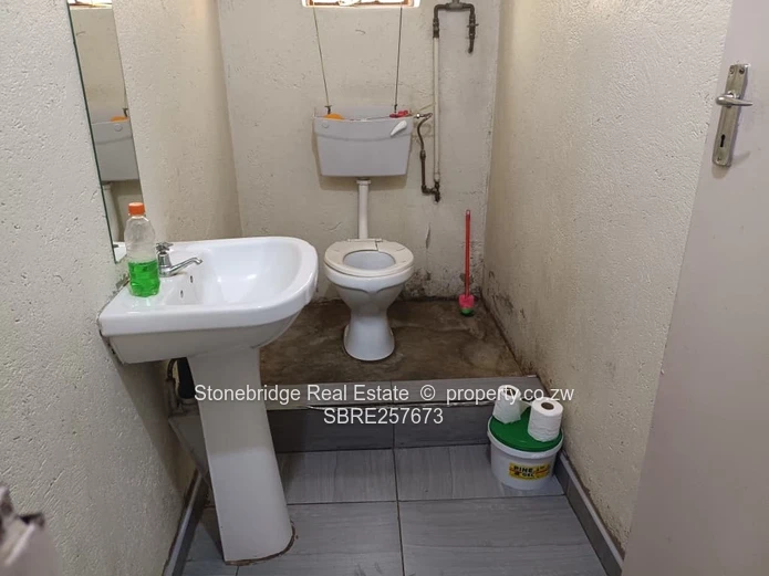 Prime Shop Space in Bulawayo Cbd To Let