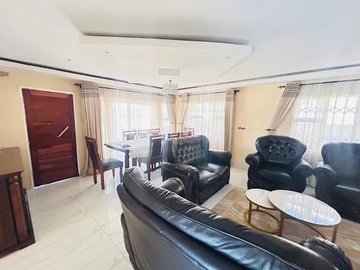 Southview Park 3-bedroom house for rent