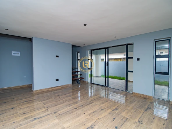 4 Bedroom Townhouse Complex