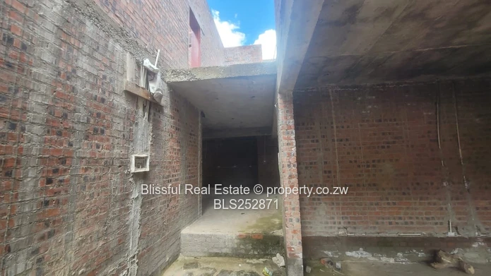 an incomplete 5 bedroom house for sale in carrick creagh