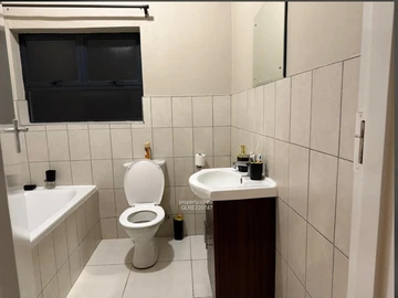 2 Bedroom Garden Flat