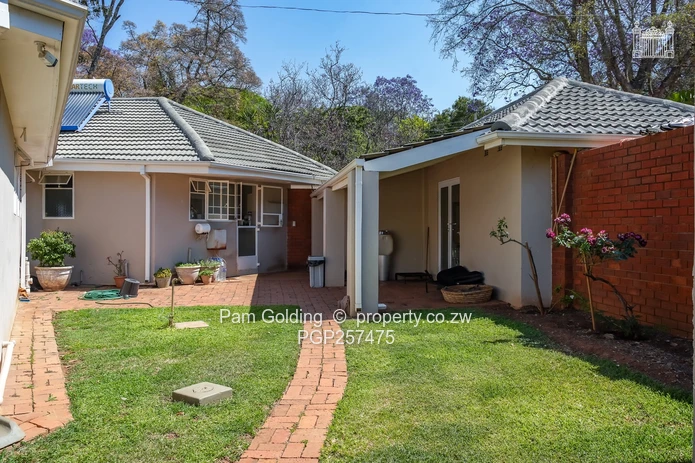 Well Presented Home In Highlands;4208 Sqms. (Sole Mandate)