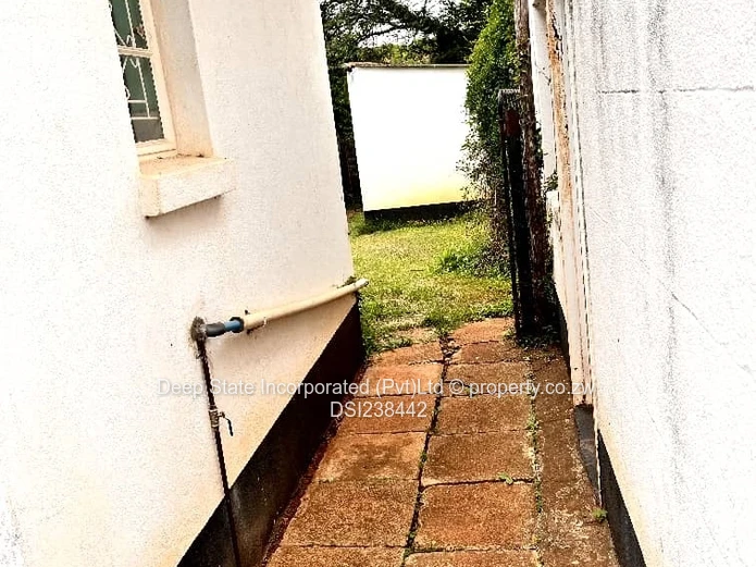 Old Mount pleasant house for sale.