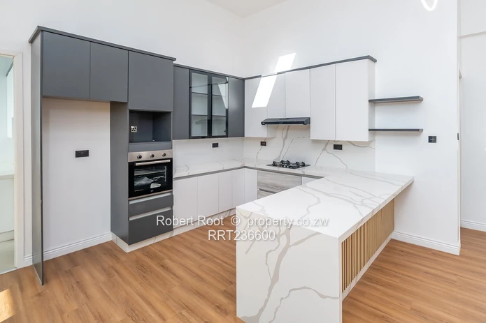 4 bed cluster home in Mount Pleasant