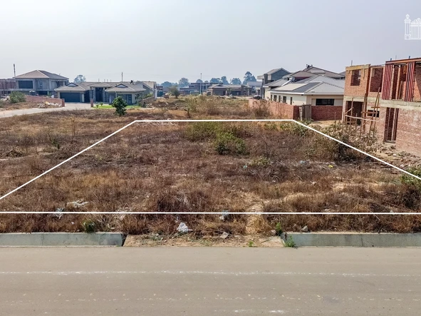 Stands & Residential Land
