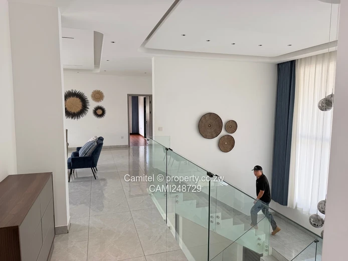 Stylish 5-Bed Double-Storey in Vainona — Garage & Balcony