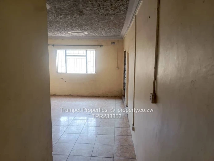 Mufakose House For Sale