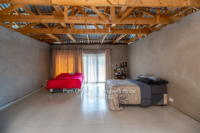 Exceptional 6-Bedroom Luxury Home in Brookview