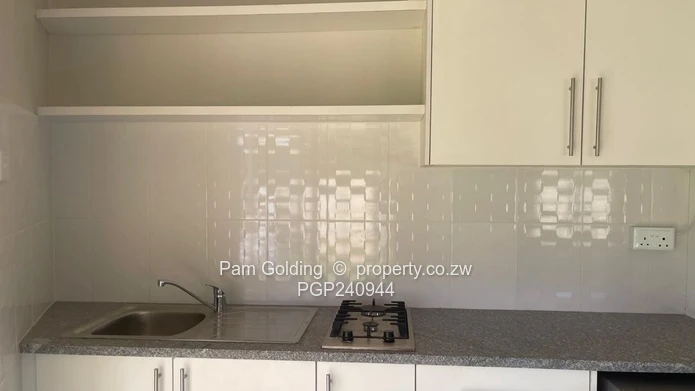 Cosy Bedsitter In Mount Pleasant Heights