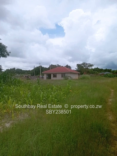 Waterfalls Induna Stand with a 2 bed Cottage