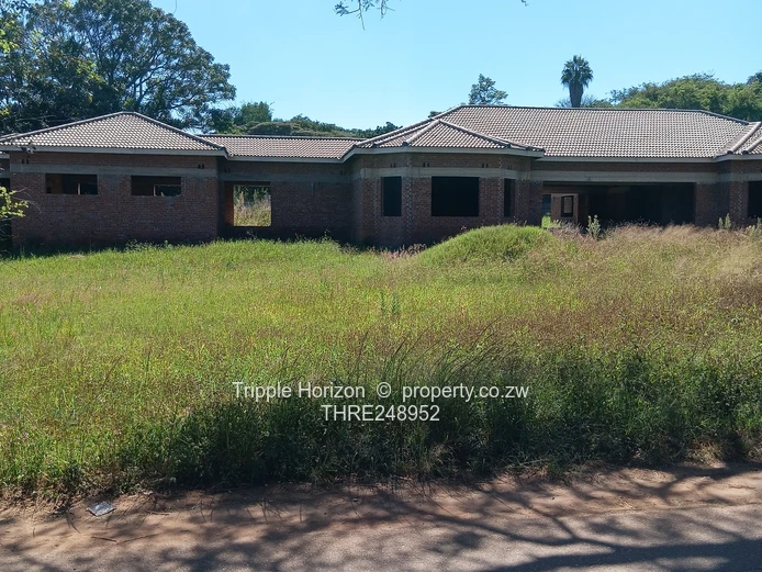 Sprawling 5-Bed Unfinished Home on 4,500m² — Westgate Main Rd