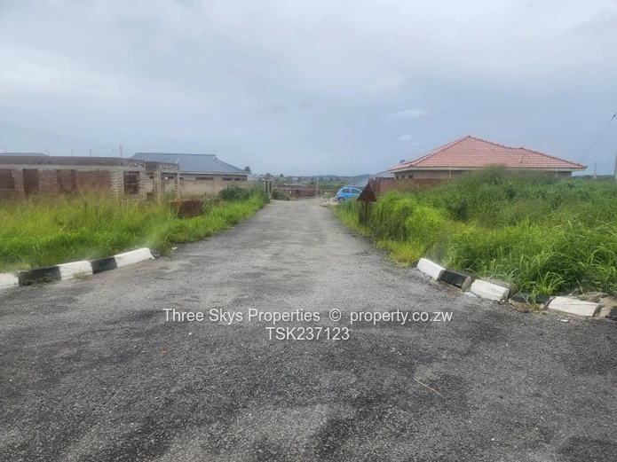 Budiriro Close To Cabs Houses 