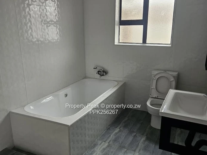 Modern 2 X 3 beds, 2 bathrooms Apartments for Rental, Borehole & Solar
