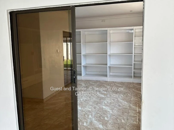 Luxury 5-Bedroom Home for Sale in Selbourne Park – Prime Location Near Bulawayo