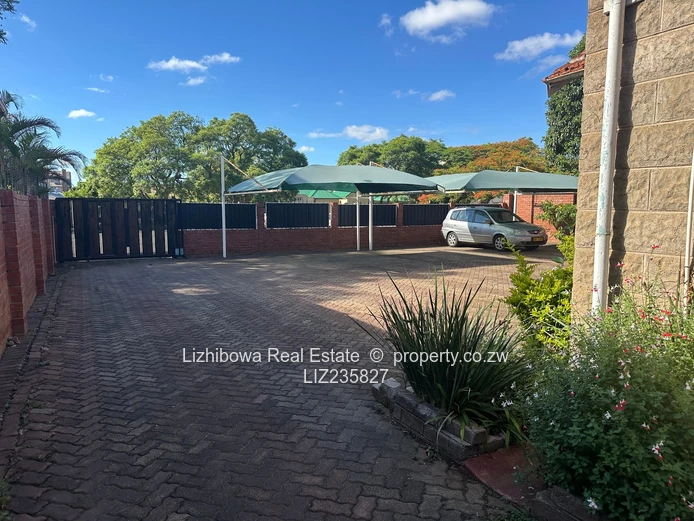 Avenues Commercial Property