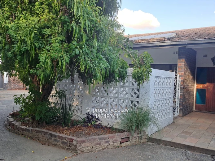 Borrowdale Gunhill commercial property to rent 