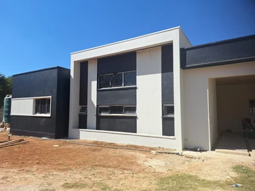 7 Unit Townhouse Complex