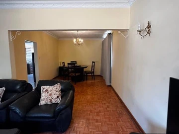 3 Bedroom Flat & Apartment