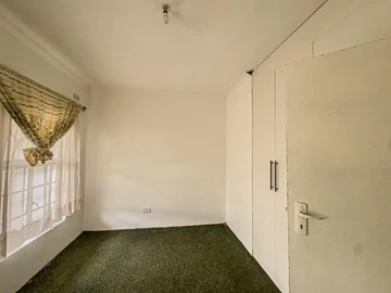 2 Bedroom Garden Flat