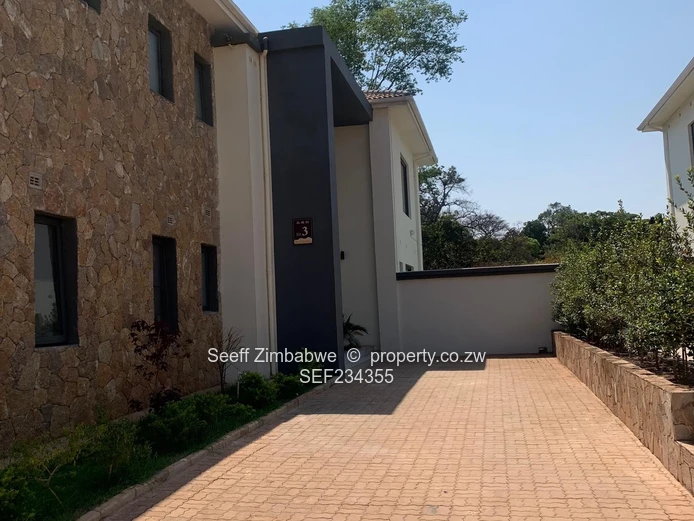 Lovely Townhouse in the heart of Borrowdale Pomona