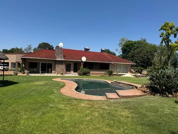 Marlborough house to rent 