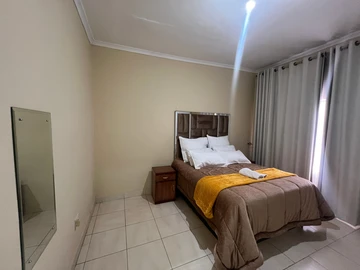 3 Bedroom Garden Flat