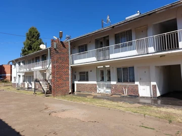 HILLSIDE - 2 Bedroom flat for Sale