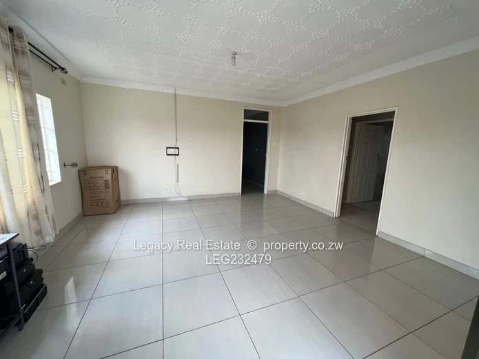 Southlea Park – 3 Bedroom Front Wing To Rent