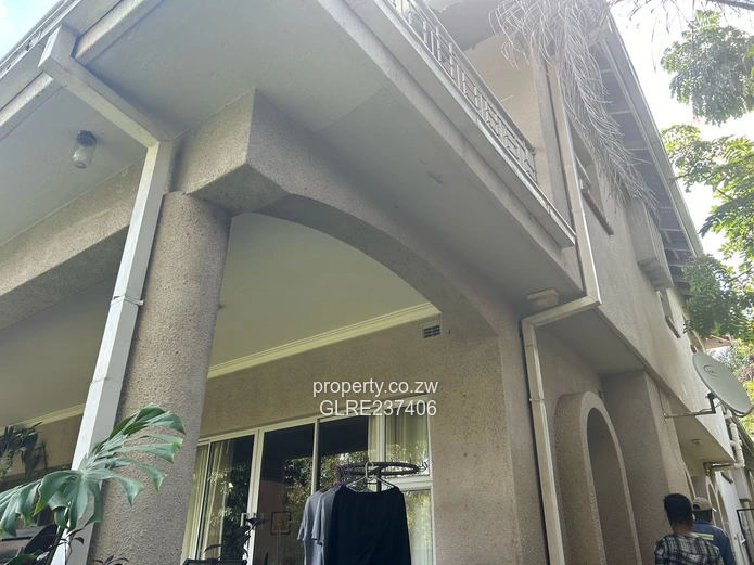 *Luxurious 5 Bedroom Home for Rent in Borrowdale Brooke*