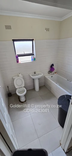 2 bed Apartment for Rental In Bluffhill 