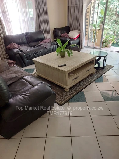 Borrowdale Helensvale House
