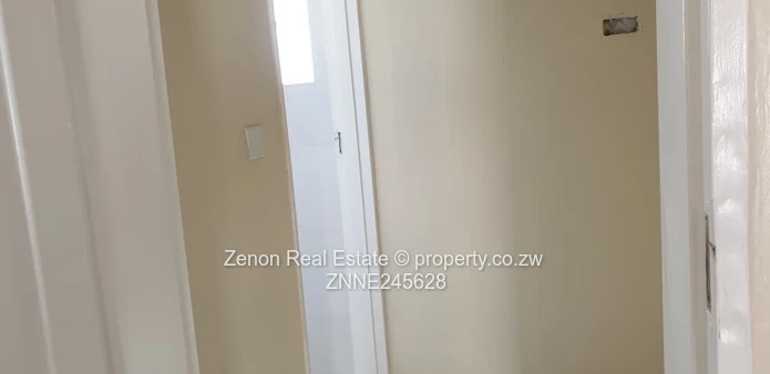 3 Bedroomed House For Sale In Borrowdale Philadelphia