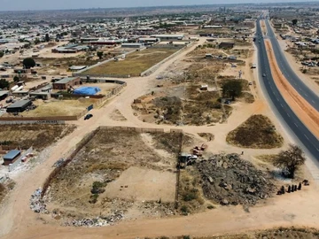 Commercial & Industrial Land