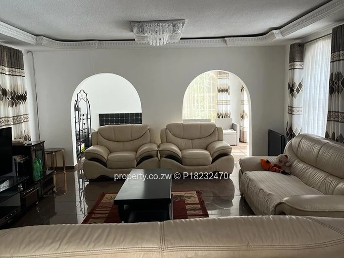 Highlands Fully Furnished 4 Bedroomed House To Rent. 