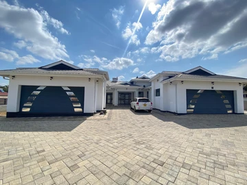 Luxury Home for Sale!!!