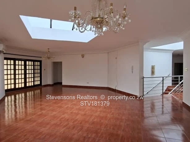 6-Bedroom Luxurious Rental in Shawasha Hills, Harare with Pool & Borehole!
