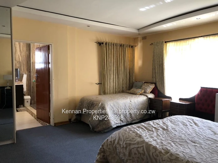 Recently upgraded furnished house in Greystone Park