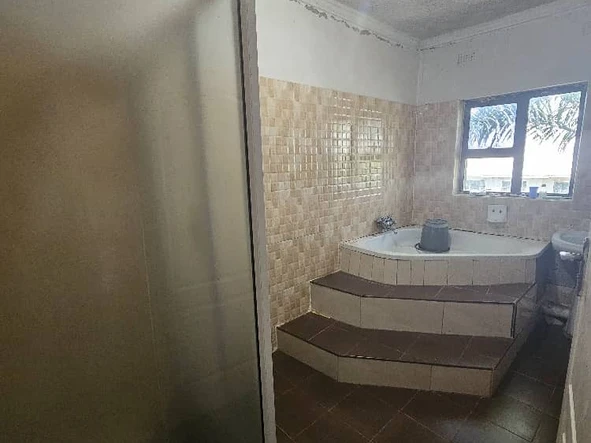 5 Bedroom Townhouse Complex