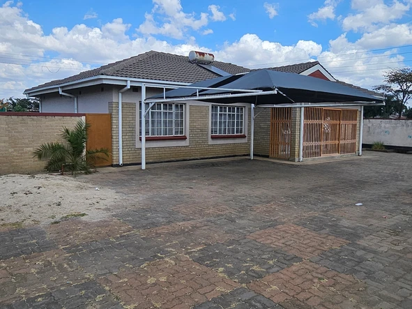 3 Bedroom Garden Flat