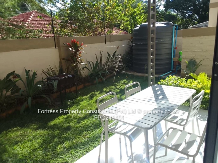 Newlands Fully Furnished Modern Townhouse 