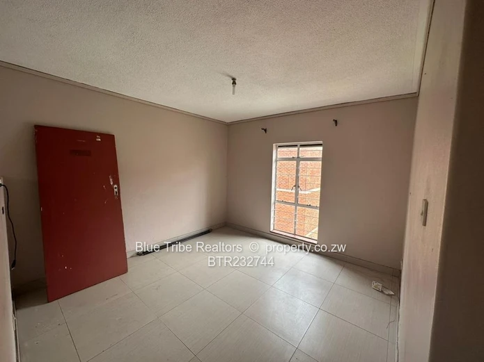 Flat to rent inthe CBD 