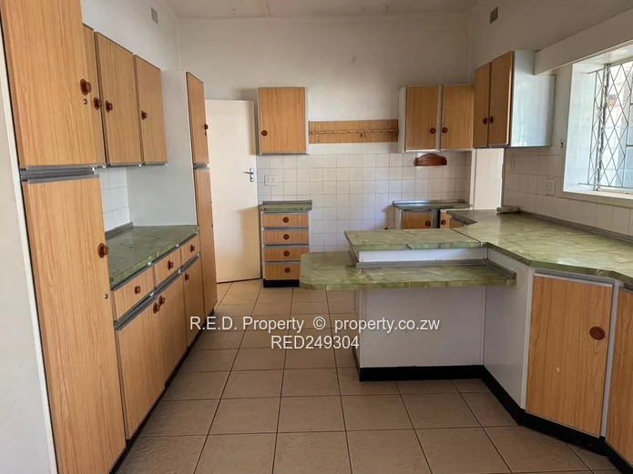Prime Commercial Property In Bradfield!