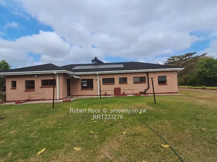 4 bed executive home in the heart of Borrowdale West!