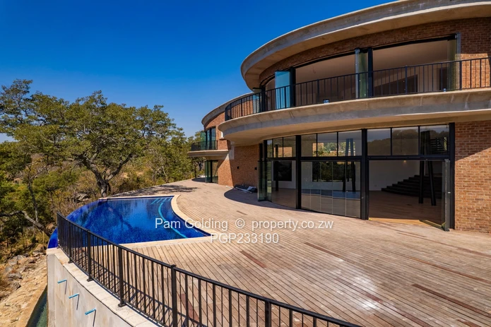 Masterpiece In Umwinsidale On 14 Acres