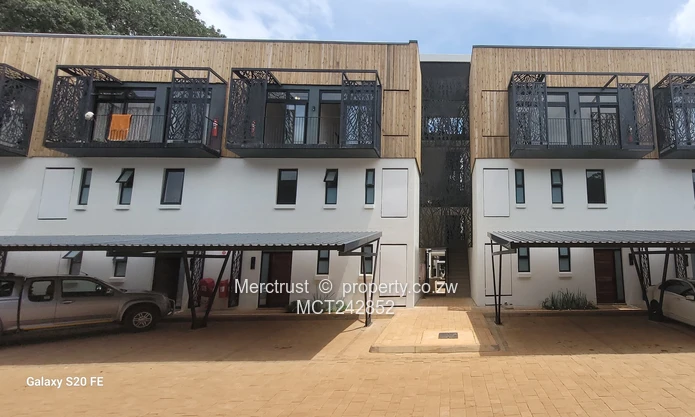 Stunning executive apartment (Sole Mandate)