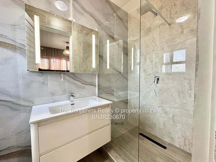 Luxury living in the heart of Quinnington