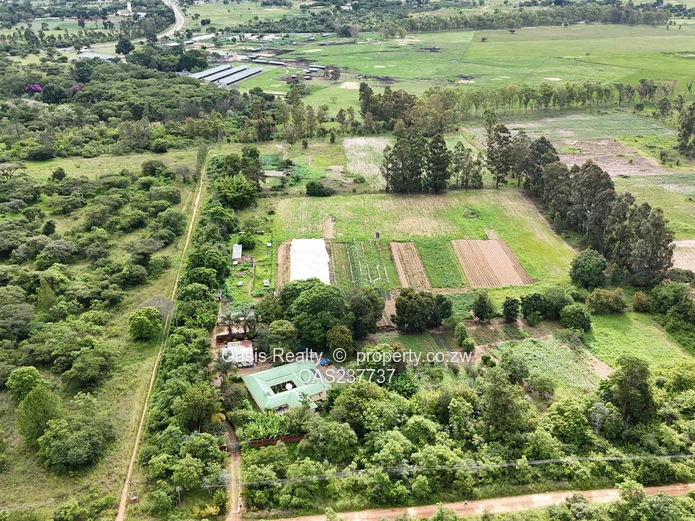 17 Acre well equipped Agro Residential Plot - 2.4KM away from Mutare Road/Goromonzi turn off  (Sole Mandate)