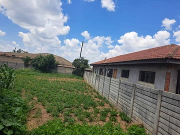 Stands & Residential Land